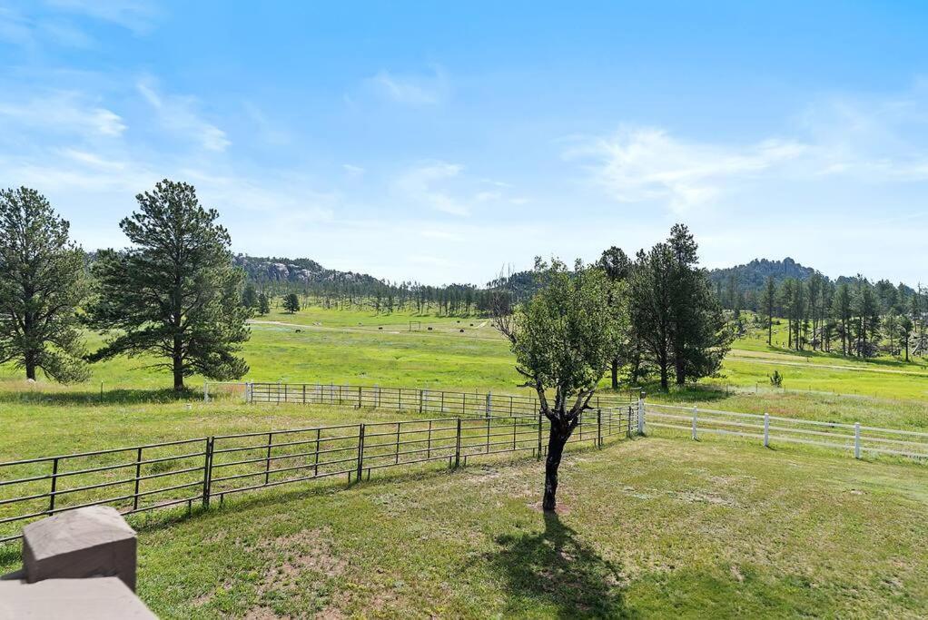 Papa'S Place On Willow Creek คัสเตอร์ ภายนอก รูปภาพ